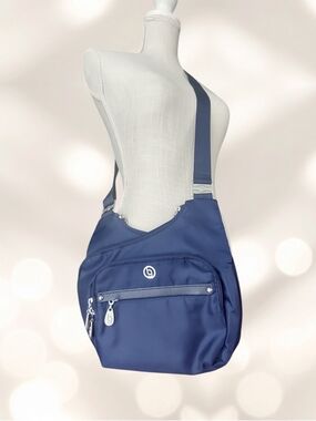 Compact Navy Crossbody Bag with Front Zip Pocket